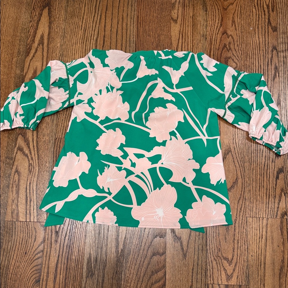 Jade Melody Tam Kelly Green and Pink Floral Blouse, S - Picture 9 of 12